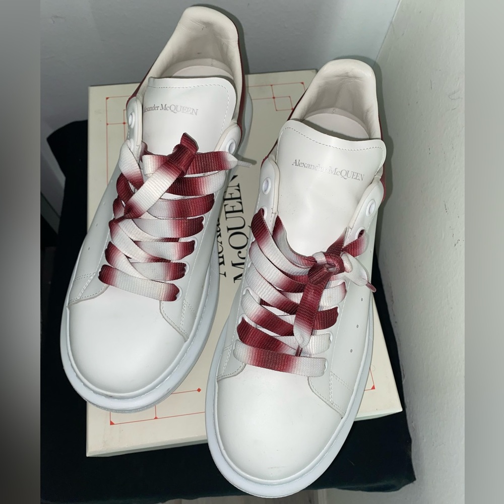 Alexander McQueen Burgundy US 11 Mens